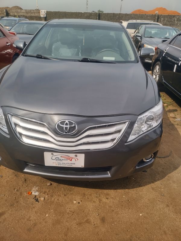 Thumbnail 3 of 2010 Toyota Camry